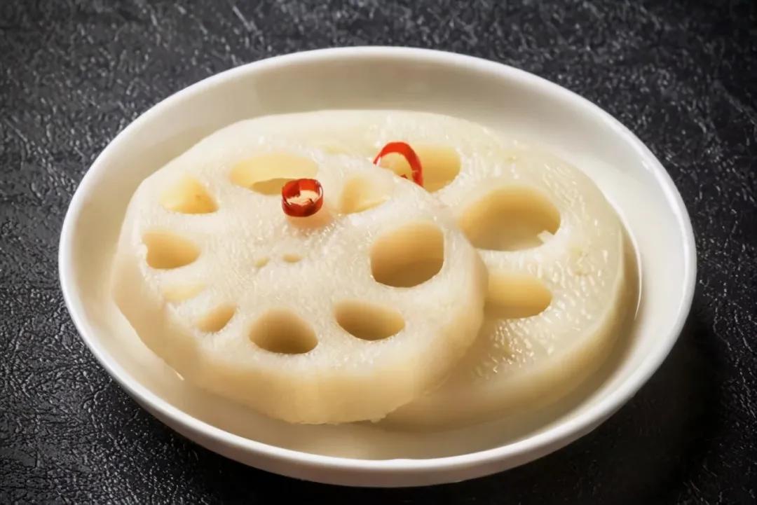 杭州高考日语培训，日本人过年吃什么？这些年菜道道都有特殊寓意